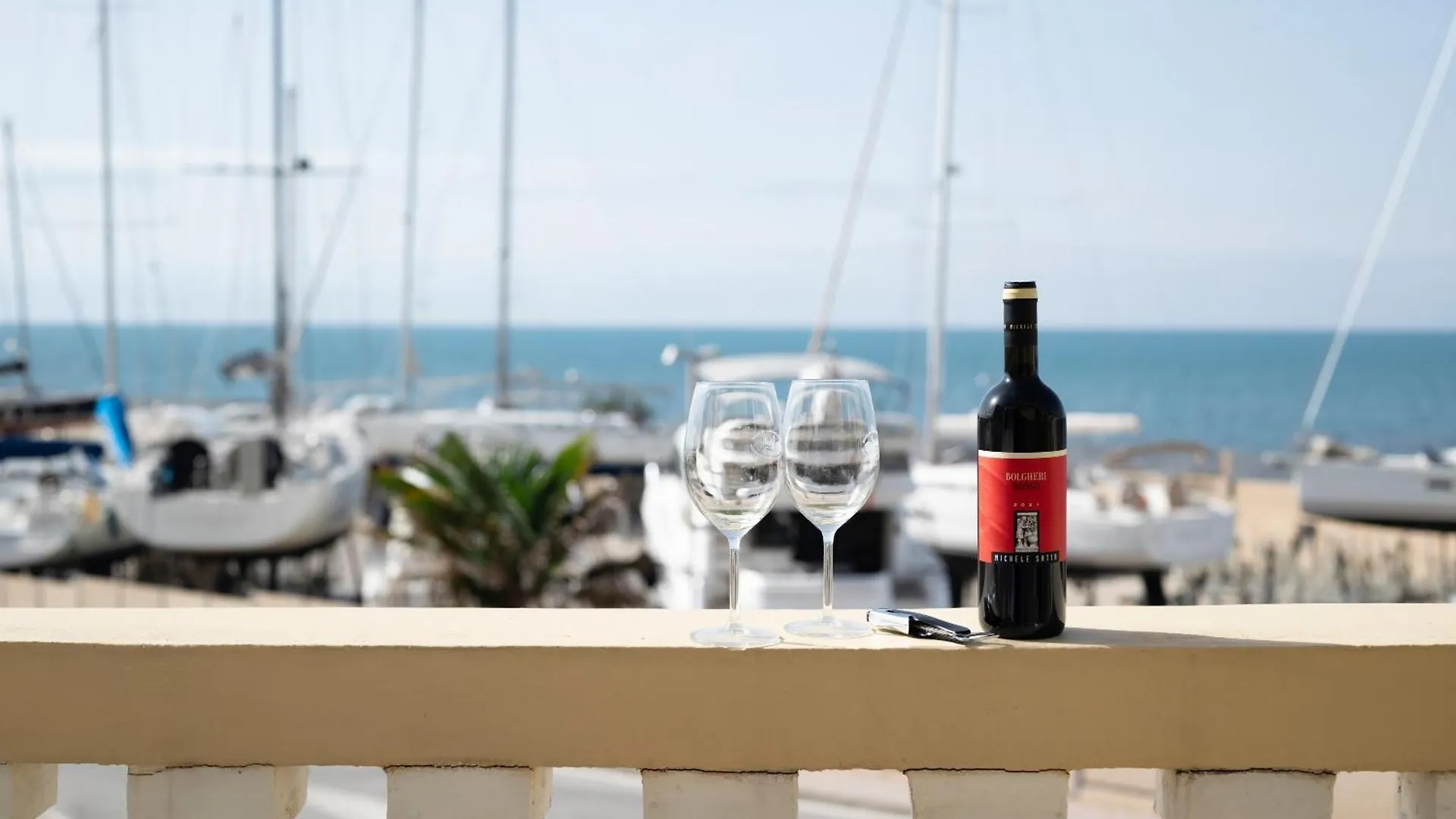 Villa Liberty San Vincenzo 0*,